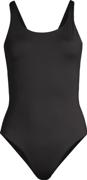 Casall Deep Racerback Swim Suit svart treningsbadedrakt