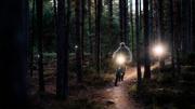 OLIGHT RN 2000 sykkellykt med dual-mode linse og styrefeste